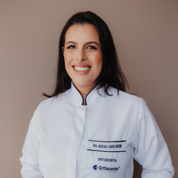 Dra. Mariana Agner Nerone